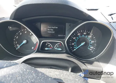 2016 Ford Escape Titanium z USA, uszkodzony, nr VIN 1FMCU9JXXGUA51005